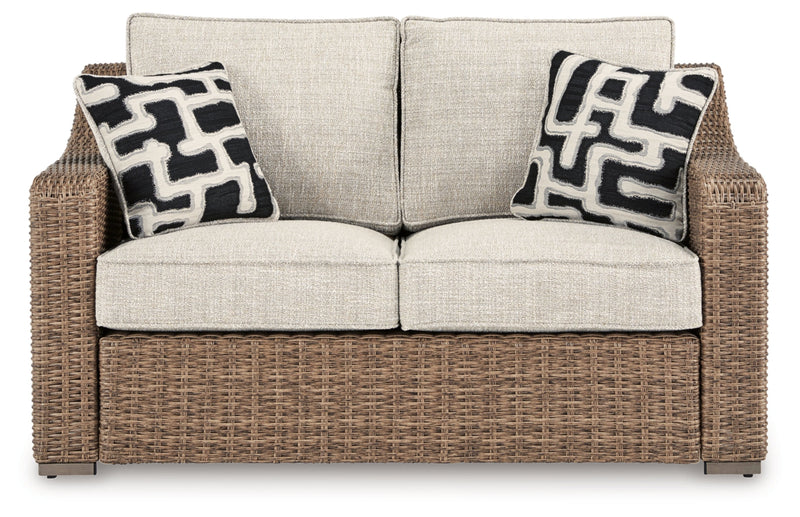 Beachcroft Outdoor Seating