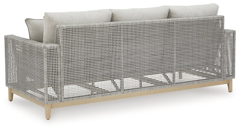 Seton Creek Outdoor Seating
