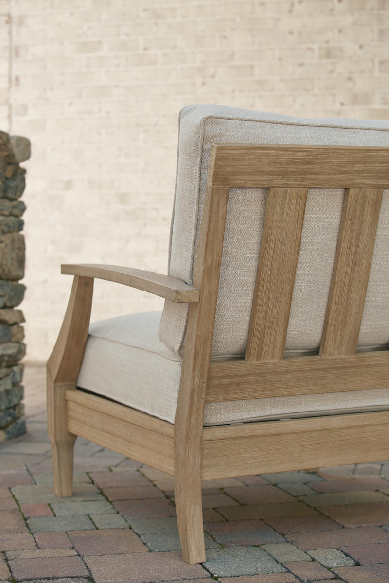 Clare Outdoor