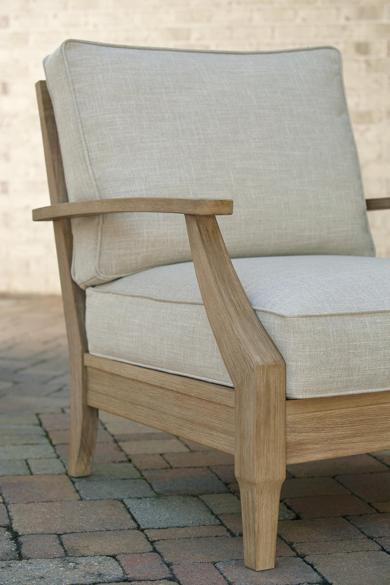 Clare Outdoor