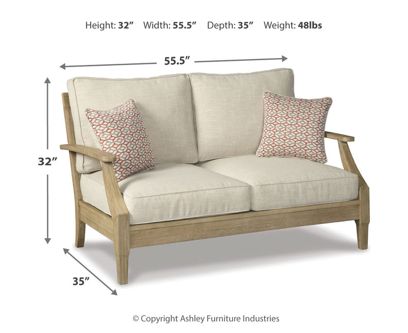 Clare View Outdoor Seating