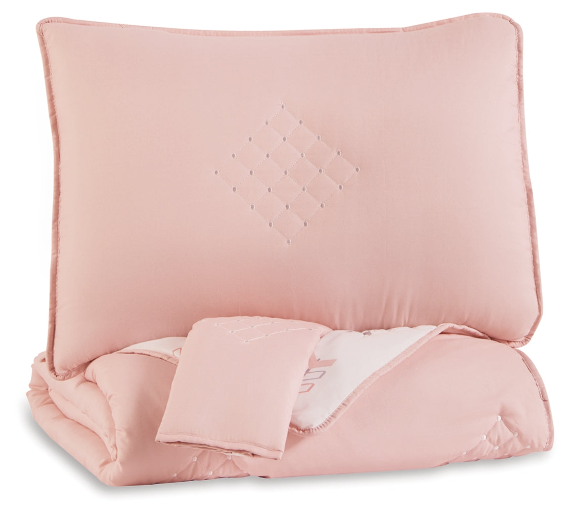 Comforters Ashley Furniture