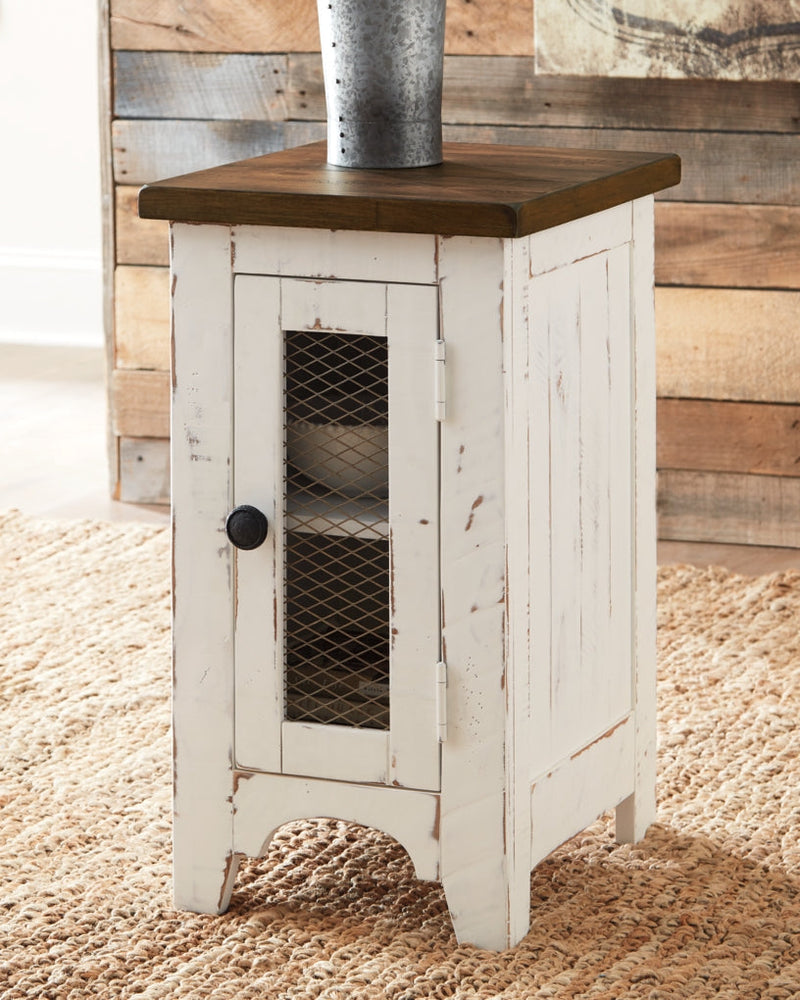 Wystfield End Table