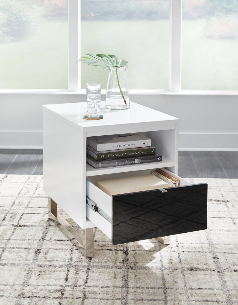Gardoni End and Side Tables