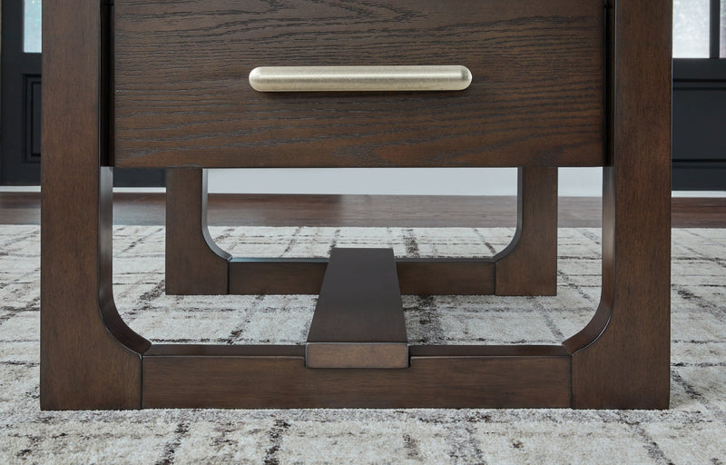 Breckington End Table