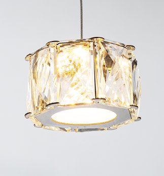 A CHROME FRAMED ISLAND LIGHT WITH CLEAR CRYSTAL LED HANGING PENDANTS - Berre Furniture