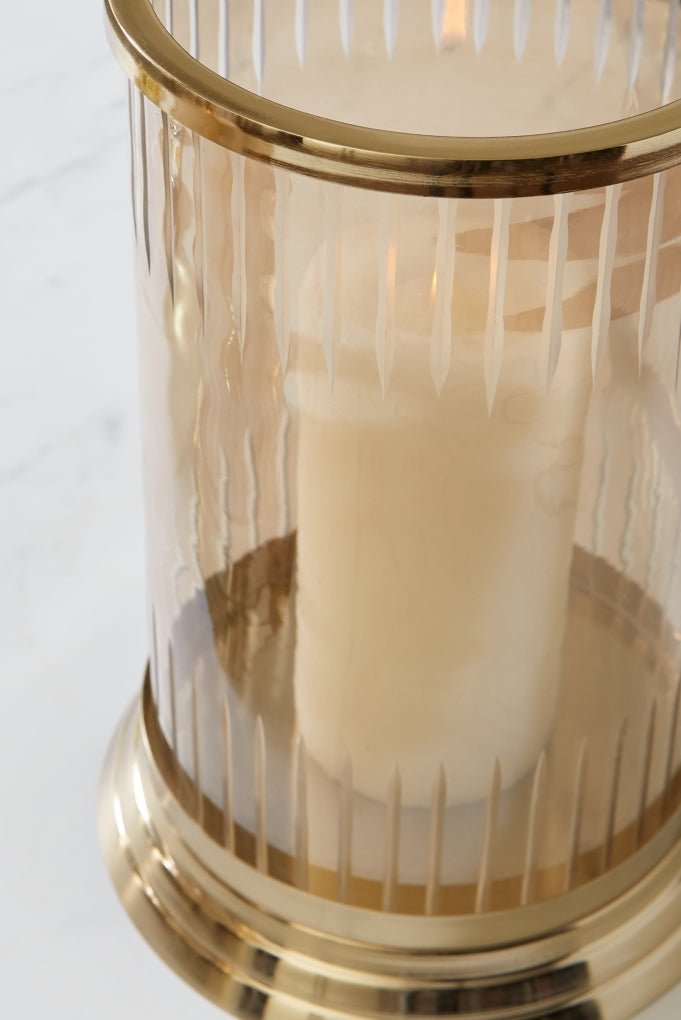 Aavinson Candle Holder - Berre Furniture
