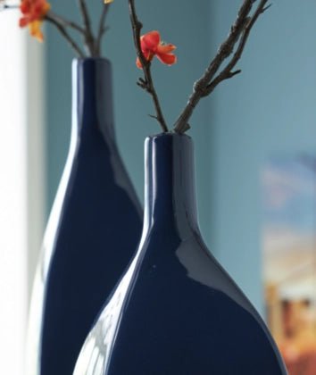 Abtinson Vase - Berre Furniture