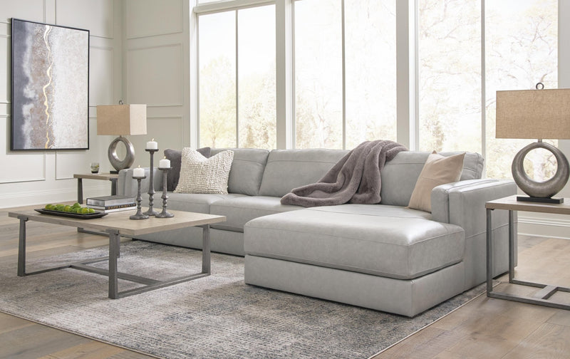 Amiata 2-Piece Sectional with Chaise
