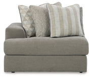 Avaliyah 4 - Piece Sectional - Berre Furniture