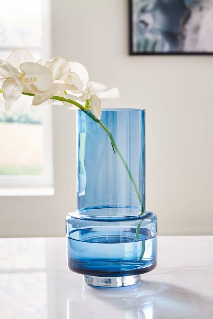 Bealen Vase - Berre Furniture