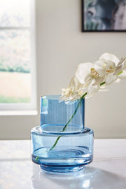 Bealen Vase - Berre Furniture