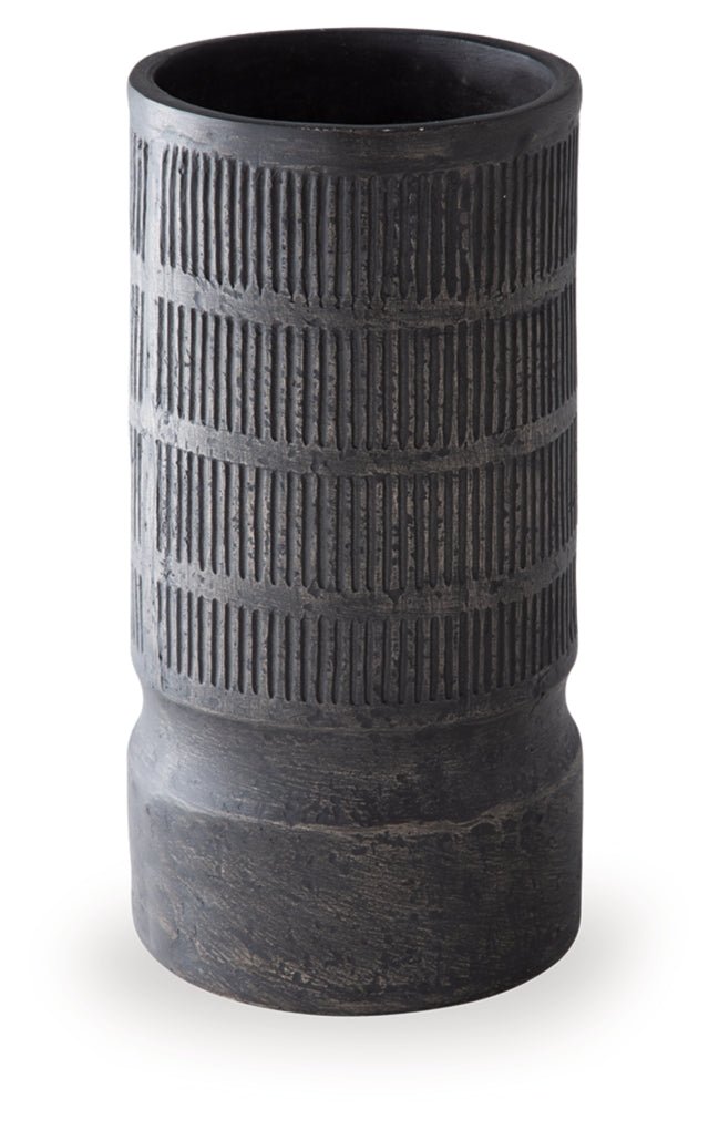 Beninworth Vase - Berre Furniture