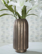 Briarcott Vase - Berre Furniture