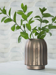 Briarcott Vase - Berre Furniture