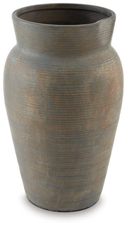 Brickmen Vase - Berre Furniture