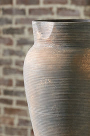 Brickmen Vase - Berre Furniture