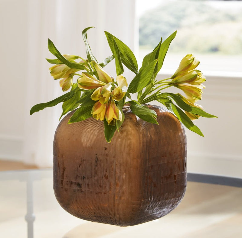 Capard Vase - Berre Furniture