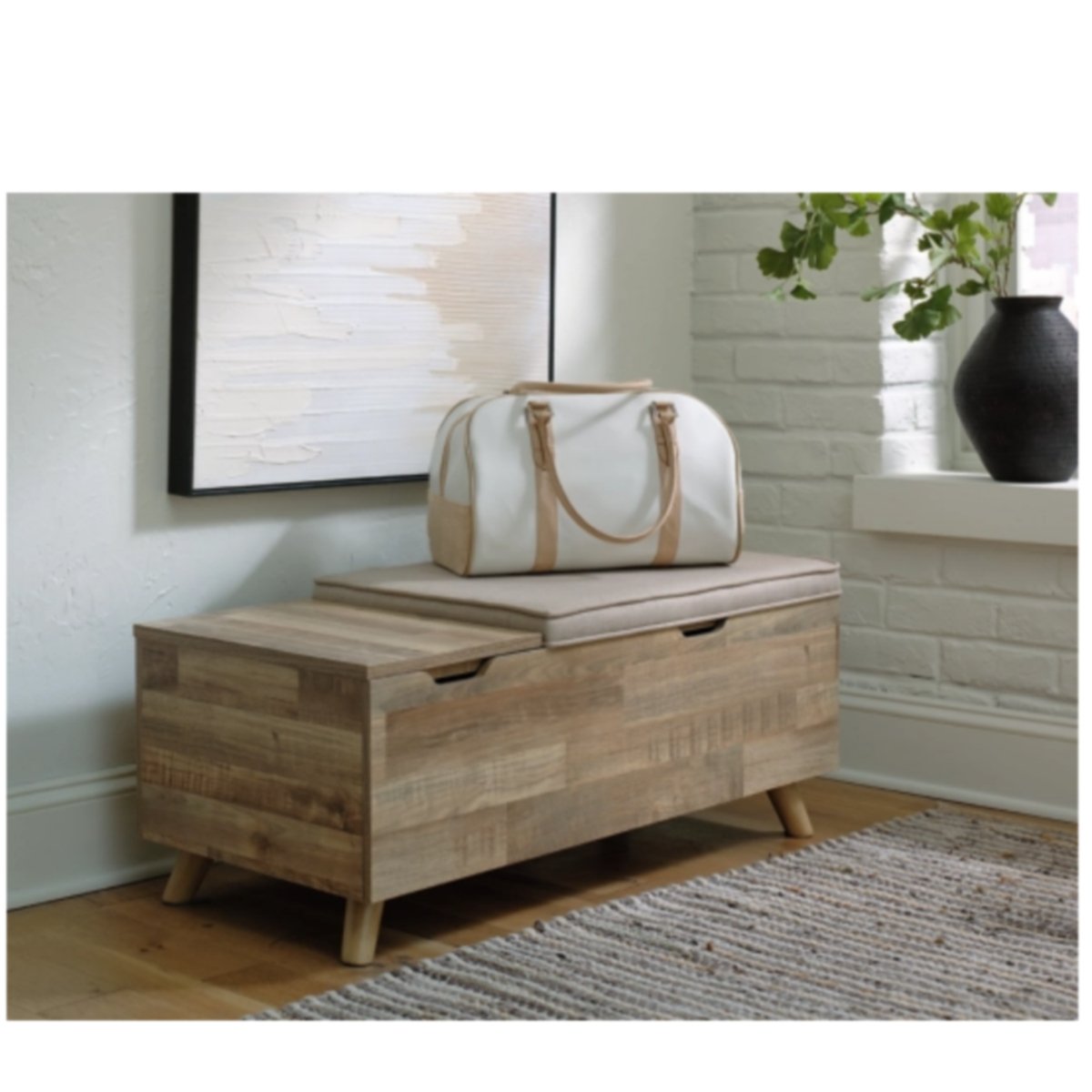 Gerdanet Storage Bench - Berre Furniture