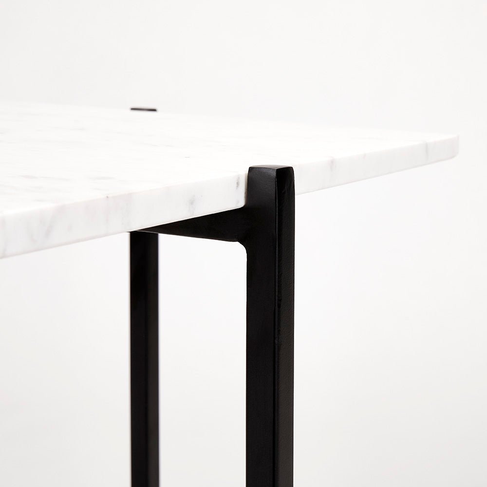 IDA End Table