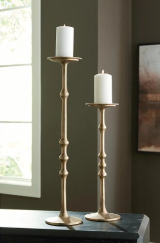 Larwick Candle Holder Set - Berre Furniture