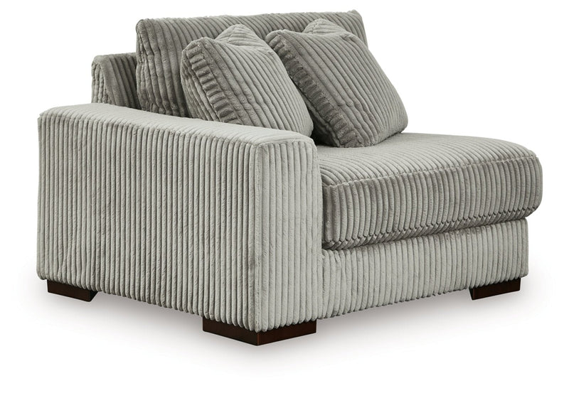 Lindyn 4-Piece Sectional with Chaise