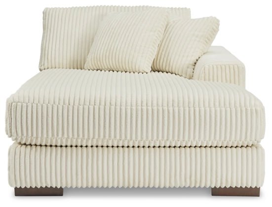 Lindyn Right-Arm Facing Corner Chaise Ivory