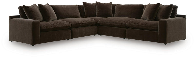 Maxton Heights 5-Piece Sectional Bittersweet