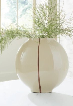 Sheabourne Vase - Berre Furniture