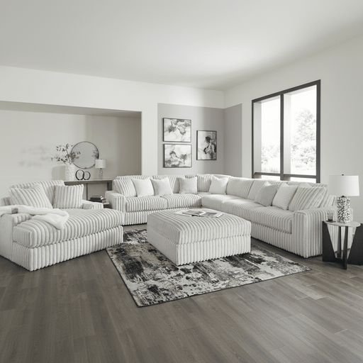 Stupendous 2 - Piece Sectional with Chaise - Berre Furniture