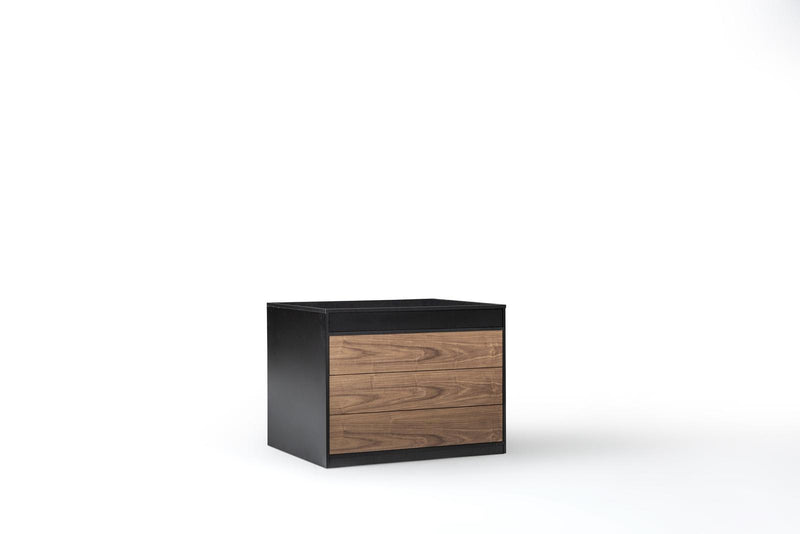 Aston Dresser
