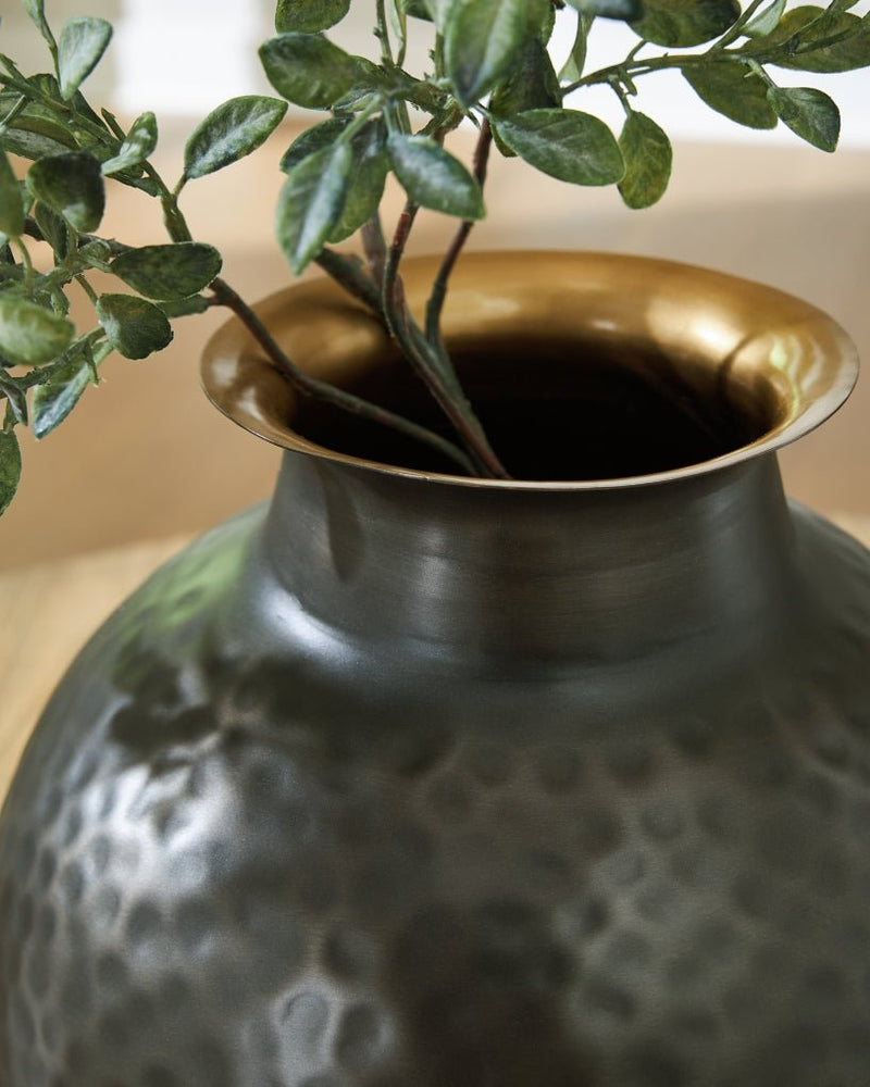 Woody Vase - Berre Furniture