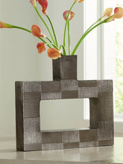 Wrengrove Vase - Berre Furniture