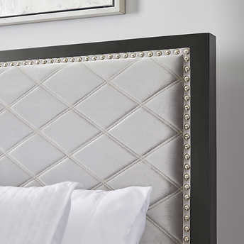 DIAMOND Bed - Berre Furniture