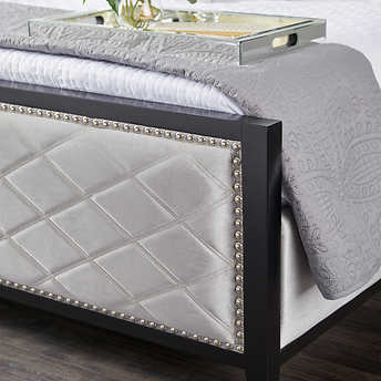DIAMOND Bed