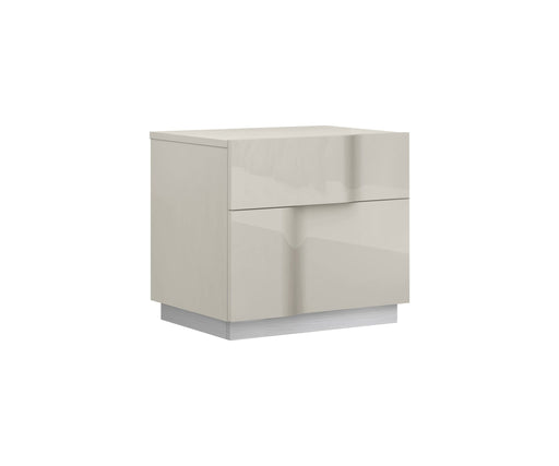 Latina Nightstand