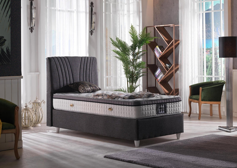LIVINA Bed